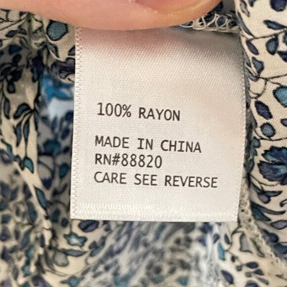 JONES NEW YORK Lightweight Rayon Floral Long-Sleeve V-Neck Blouse, 1X - Picture 10 of 12